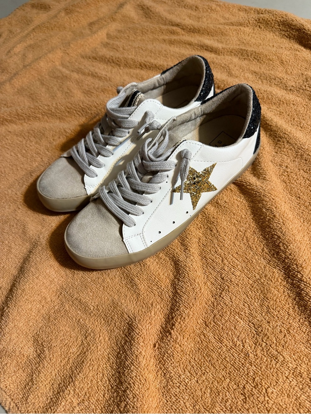 ShuShop White Sneakers with Gold Star and Black Heel